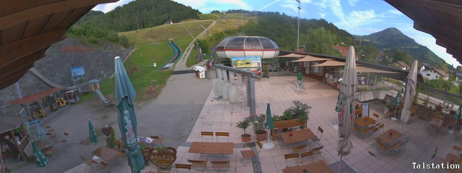 Archiv Foto Webcam Skigebiet Oberaudorf Hocheck: Talstation