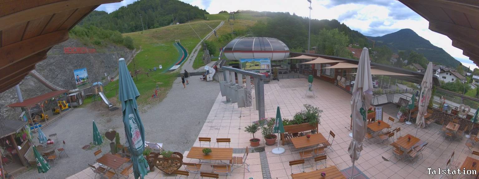 Archiv Foto Webcam Skigebiet Oberaudorf Hocheck: Talstation