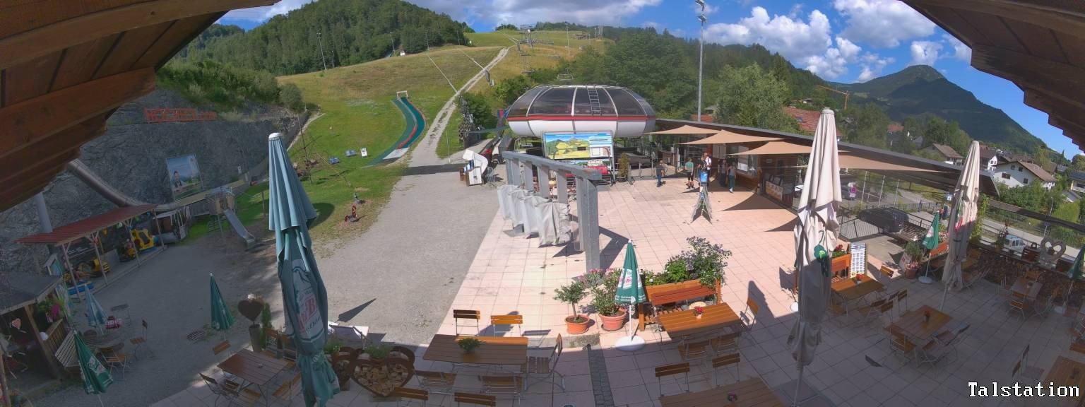 Archiv Foto Webcam Skigebiet Oberaudorf Hocheck: Talstation