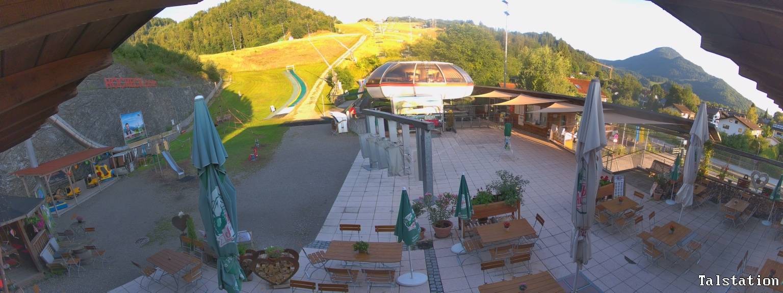 Archiv Foto Webcam Skigebiet Oberaudorf Hocheck: Talstation