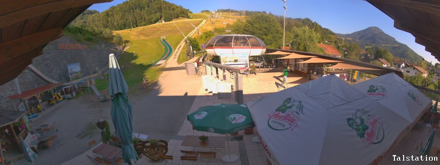 Archiv Foto Webcam Skigebiet Oberaudorf Hocheck: Talstation