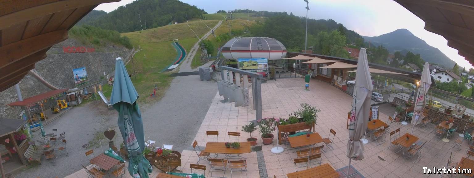 Archiv Foto Webcam Skigebiet Oberaudorf Hocheck: Talstation