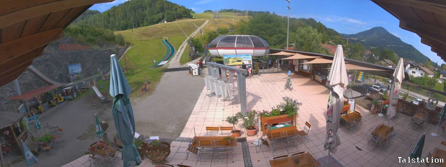 Archiv Foto Webcam Skigebiet Oberaudorf Hocheck: Talstation