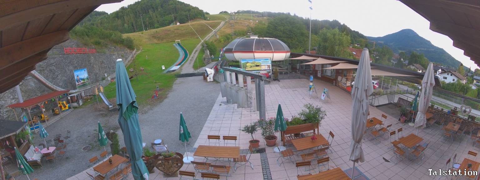 Archiv Foto Webcam Skigebiet Oberaudorf Hocheck: Talstation