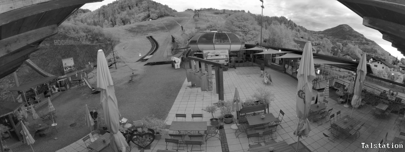 Archiv Foto Webcam Skigebiet Oberaudorf Hocheck: Talstation