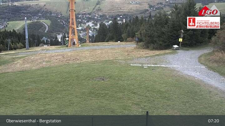 Archived image Webcam View towards Oberwiesenthal