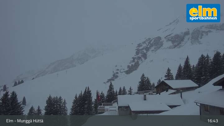Archiv Foto Webcam Munggä Hüttä in Elm
