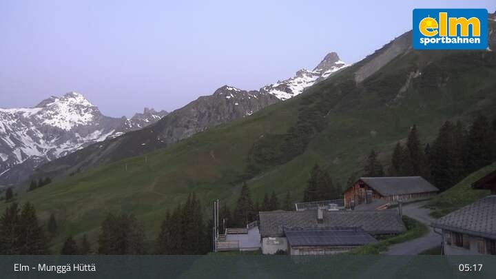 Archiv Foto Webcam Munggä Hüttä in Elm
