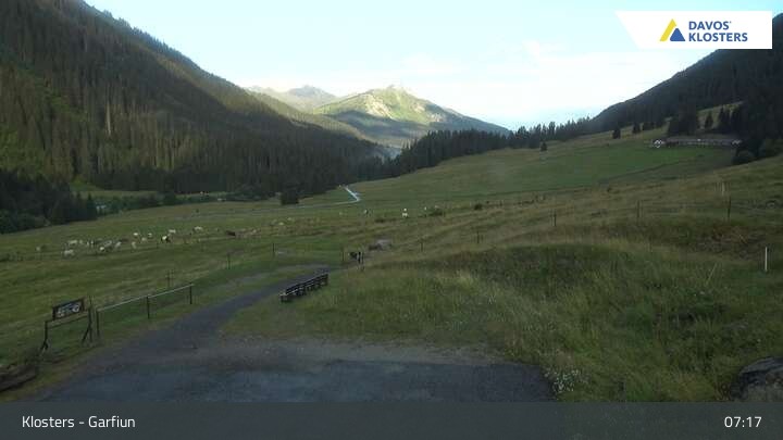 Archiv Foto Webcam Alp Garfiun - Klosters