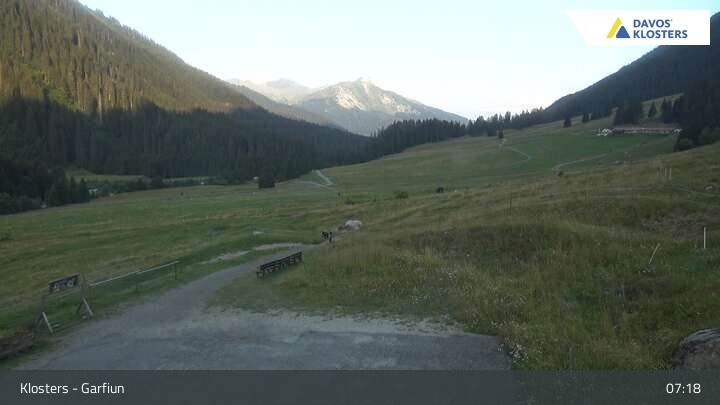 Archiv Foto Webcam Alp Garfiun - Klosters