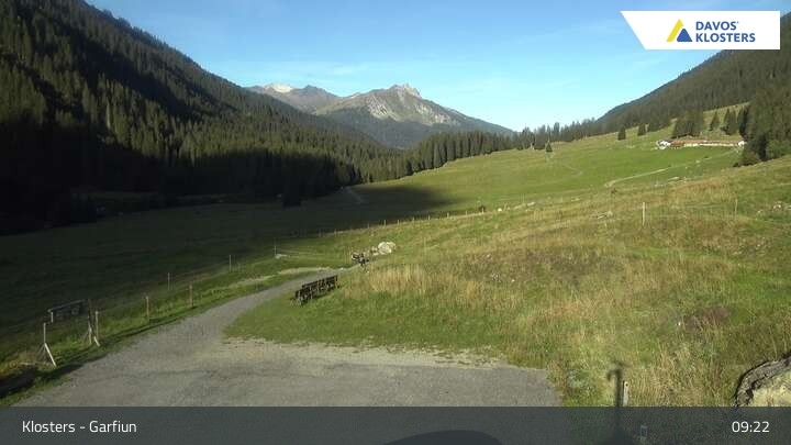 Archiv Foto Webcam Alp Garfiun - Klosters