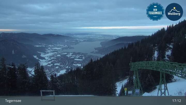 Archiv Foto Webcam Bergstation am Wallberg auf 1620 Meter