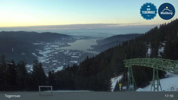 Archiv Foto Webcam Bergstation am Wallberg auf 1620 Meter