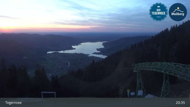 Archiv Foto Webcam Bergstation am Wallberg auf 1620 Meter