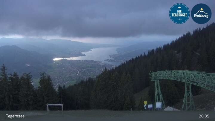 Archiv Foto Webcam Bergstation am Wallberg auf 1620 Meter