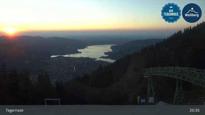 Archiv Foto Webcam Bergstation am Wallberg auf 1620 Meter
