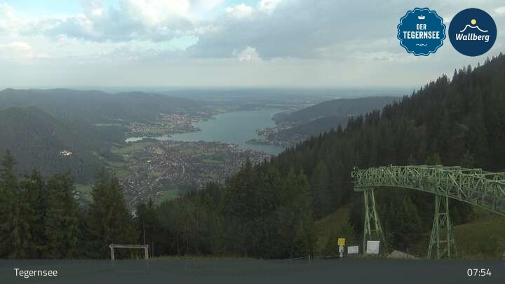 Archiv Foto Webcam Bergstation am Wallberg auf 1620 Meter