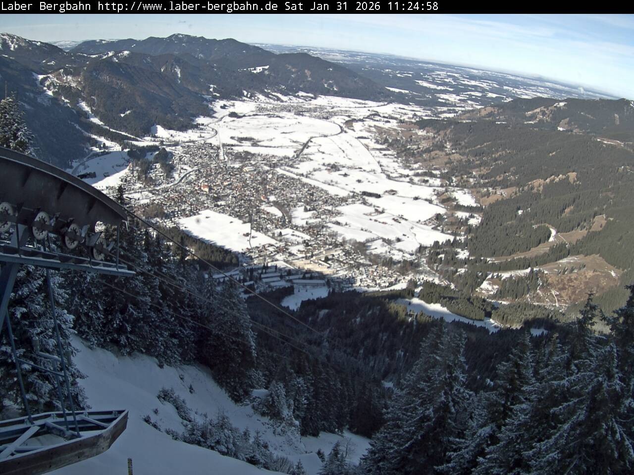 Archiv Foto Webcam Blick auf Oberammergau (Laber Bahn Bergstation)