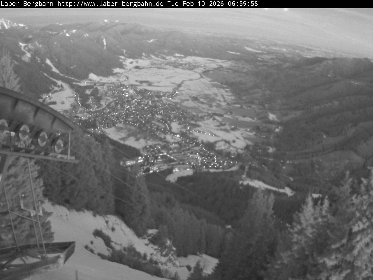 Archiv Foto Webcam Blick auf Oberammergau (Laber Bahn Bergstation)