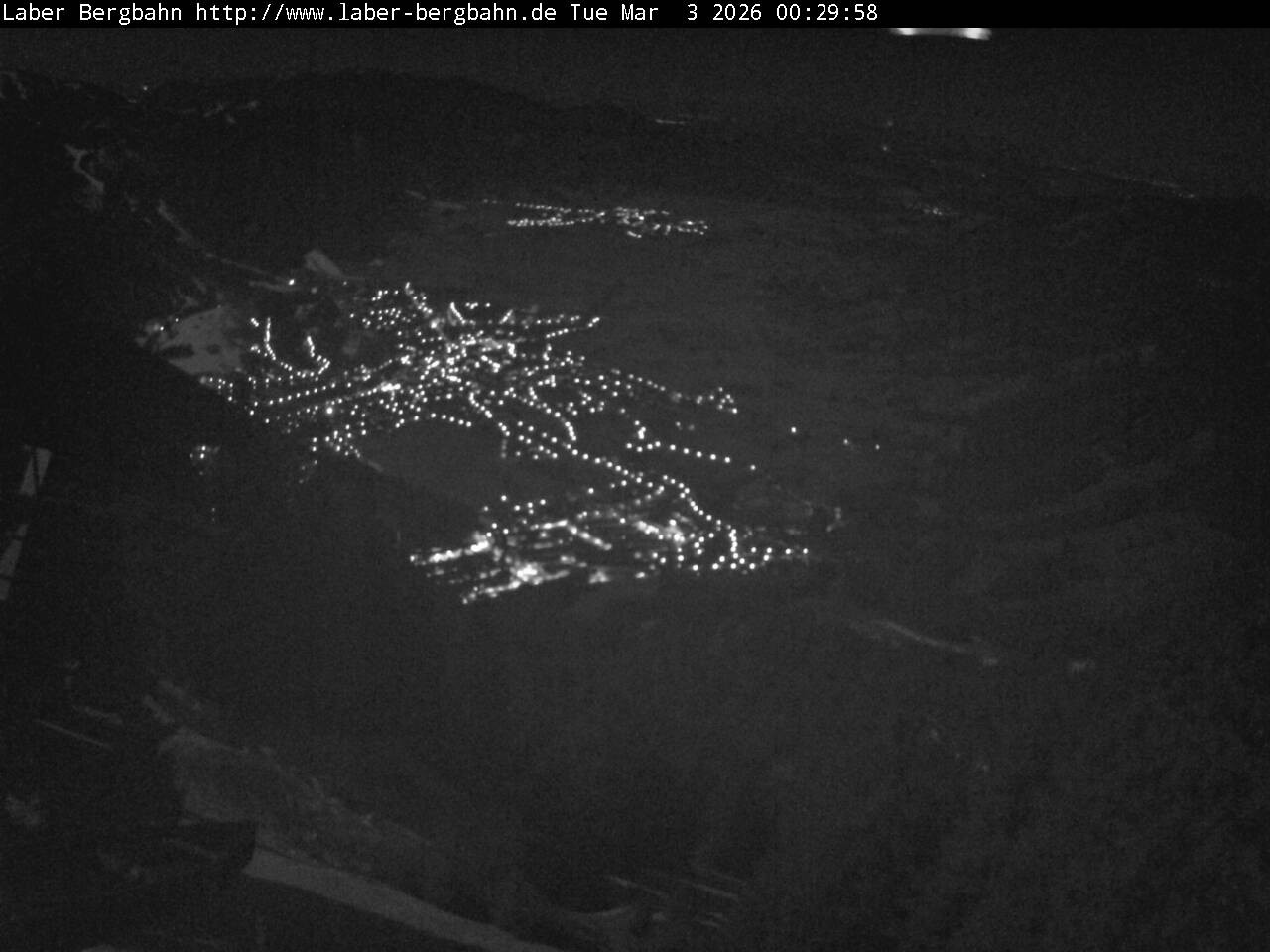 Archiv Foto Webcam Blick auf Oberammergau (Laber Bahn Bergstation)