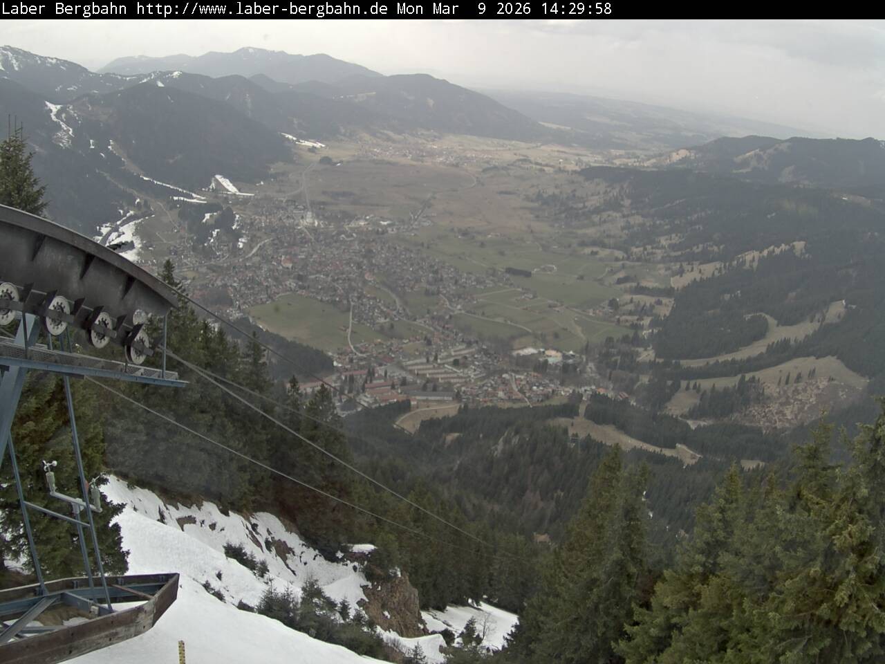 Archiv Foto Webcam Blick auf Oberammergau (Laber Bahn Bergstation)