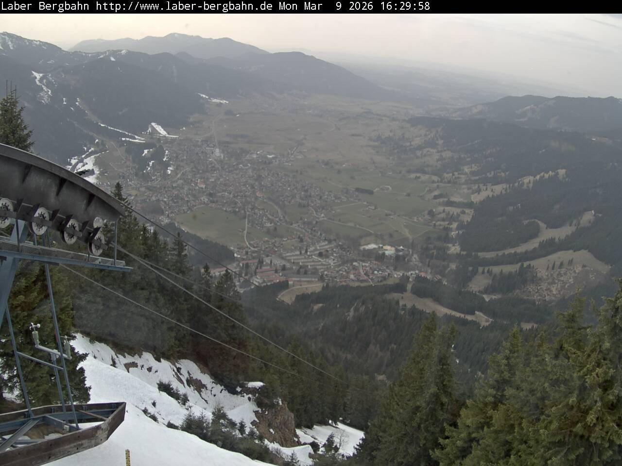 Archiv Foto Webcam Blick auf Oberammergau (Laber Bahn Bergstation)