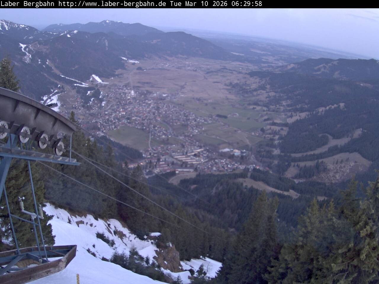 Archiv Foto Webcam Blick auf Oberammergau (Laber Bahn Bergstation)