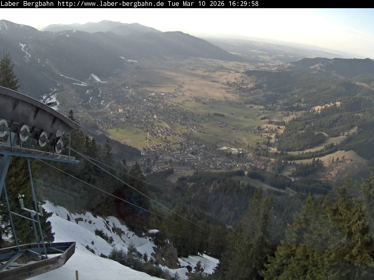 Archiv Foto Webcam Blick auf Oberammergau (Laber Bahn Bergstation)
