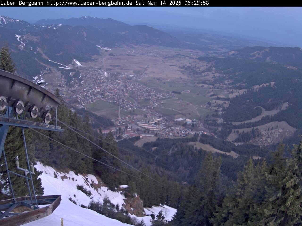 Archiv Foto Webcam Blick auf Oberammergau (Laber Bahn Bergstation)