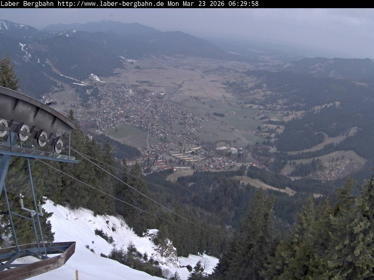 Archived image Webcam View of Oberammergau (Laber Bahn mountain station)