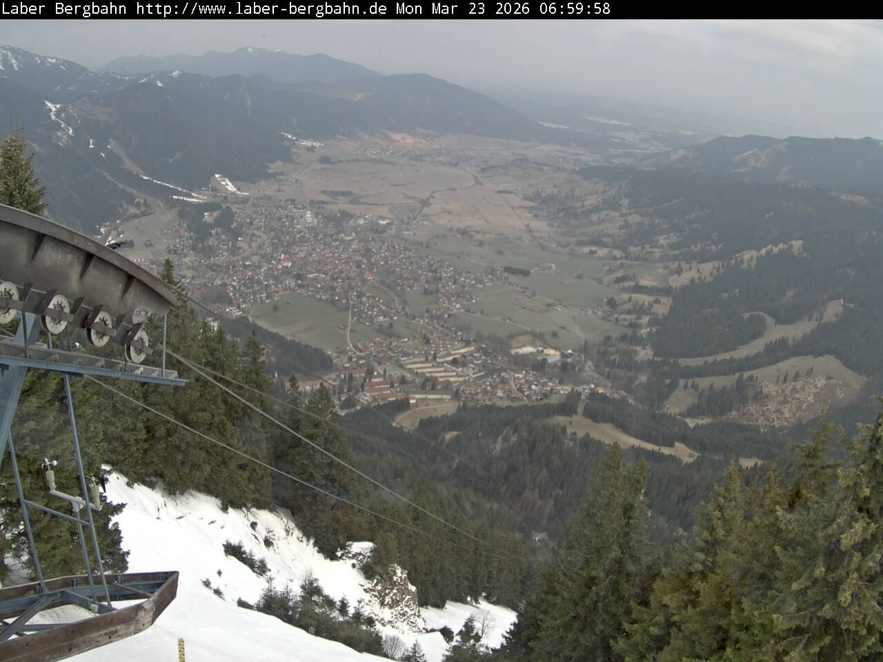 Archived image Webcam View of Oberammergau (Laber Bahn mountain station)