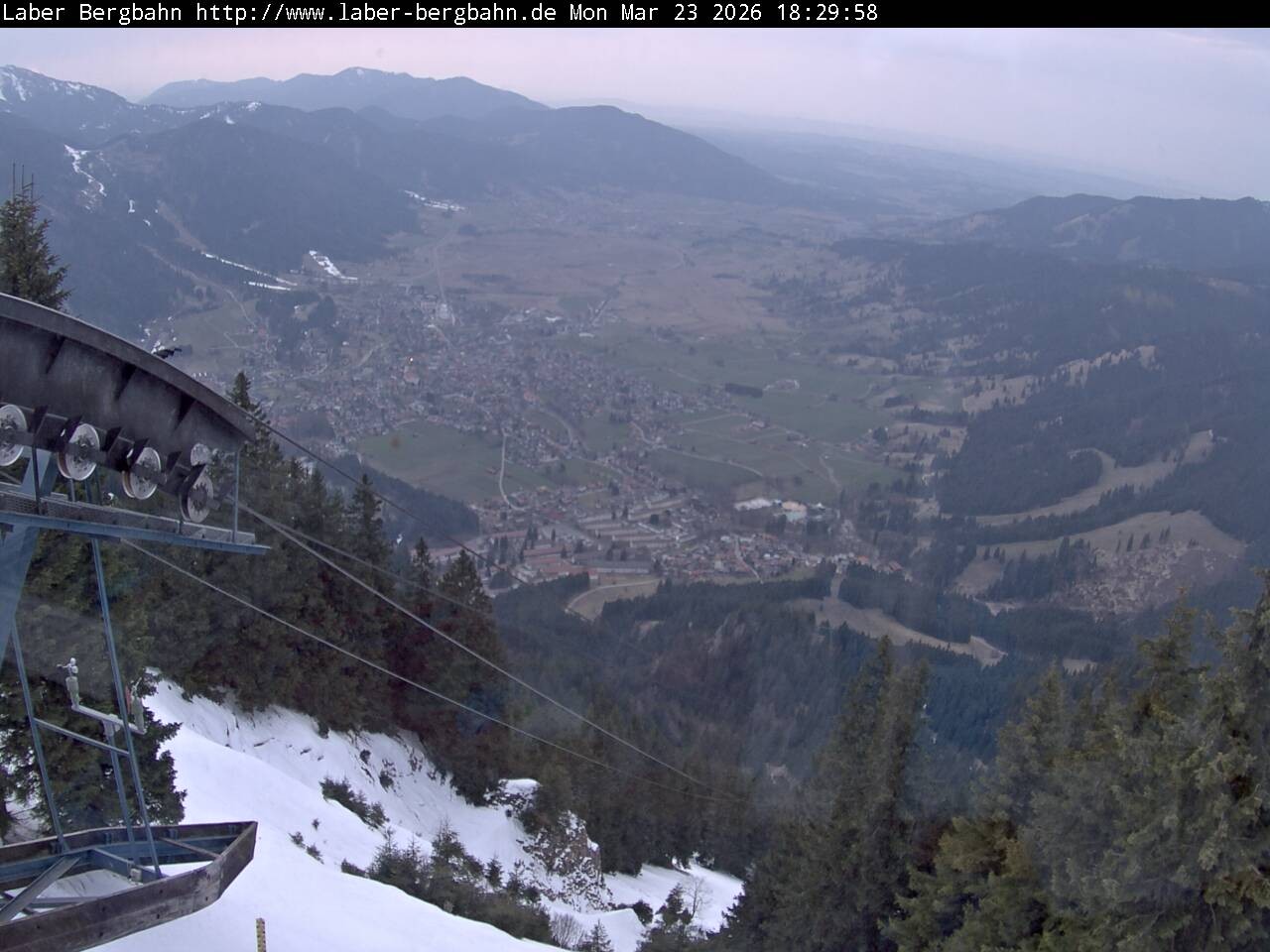 Archived image Webcam View of Oberammergau (Laber Bahn mountain station)
