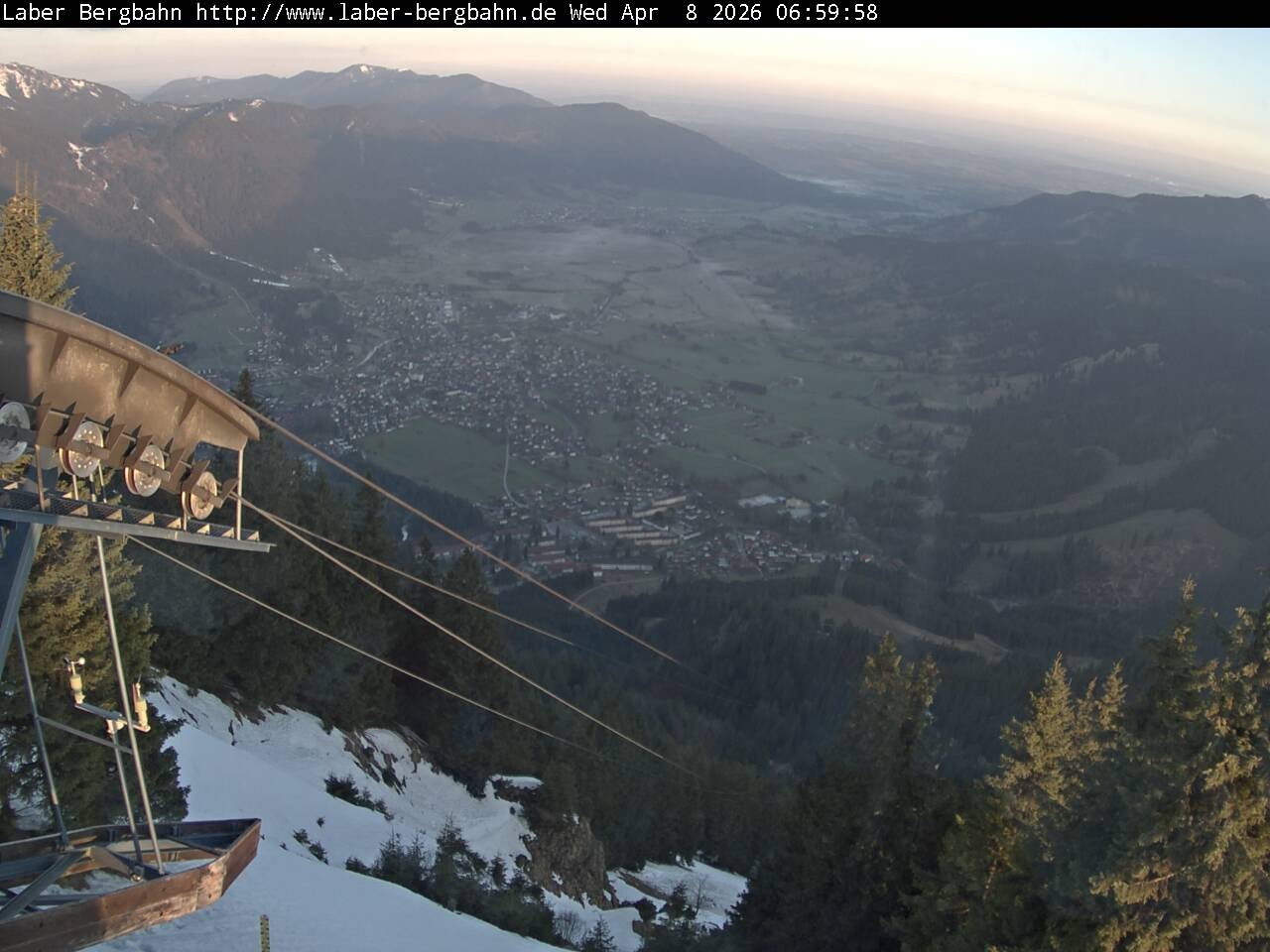 Archiv Foto Webcam Blick auf Oberammergau (Laber Bahn Bergstation)