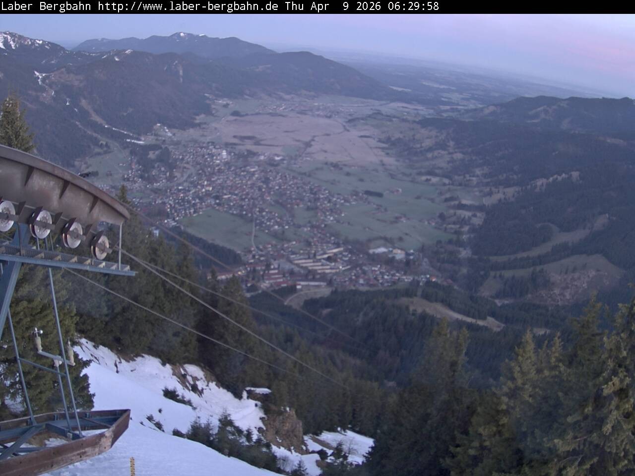 Archiv Foto Webcam Blick auf Oberammergau (Laber Bahn Bergstation)