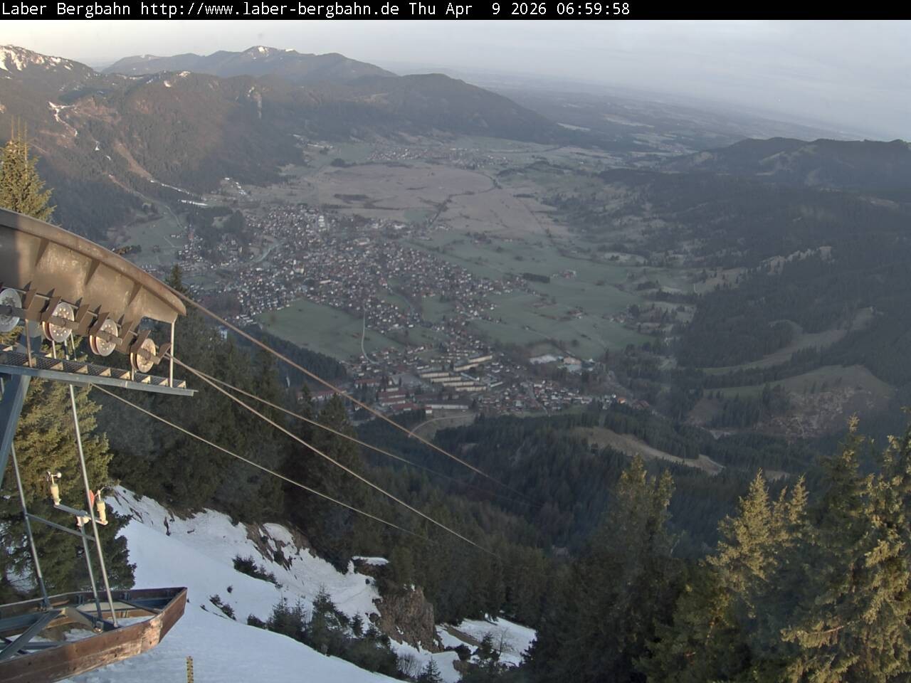 Archiv Foto Webcam Blick auf Oberammergau (Laber Bahn Bergstation)