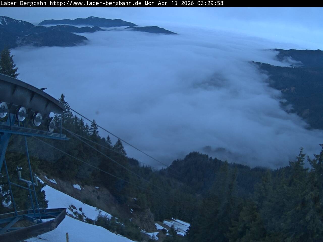 Archived image Webcam View of Oberammergau (Laber Bahn mountain station)