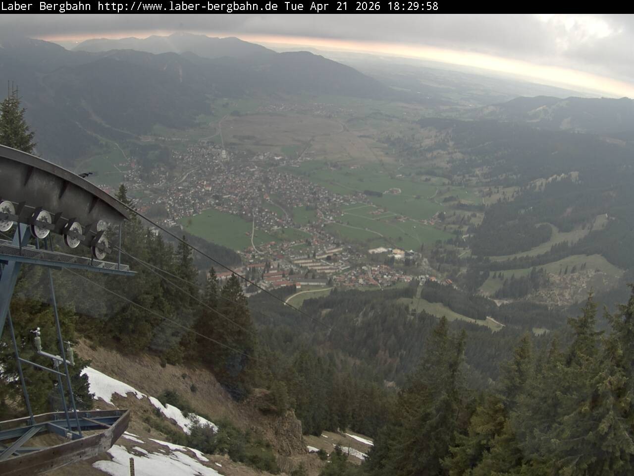 Archived image Webcam View of Oberammergau (Laber Bahn mountain station)