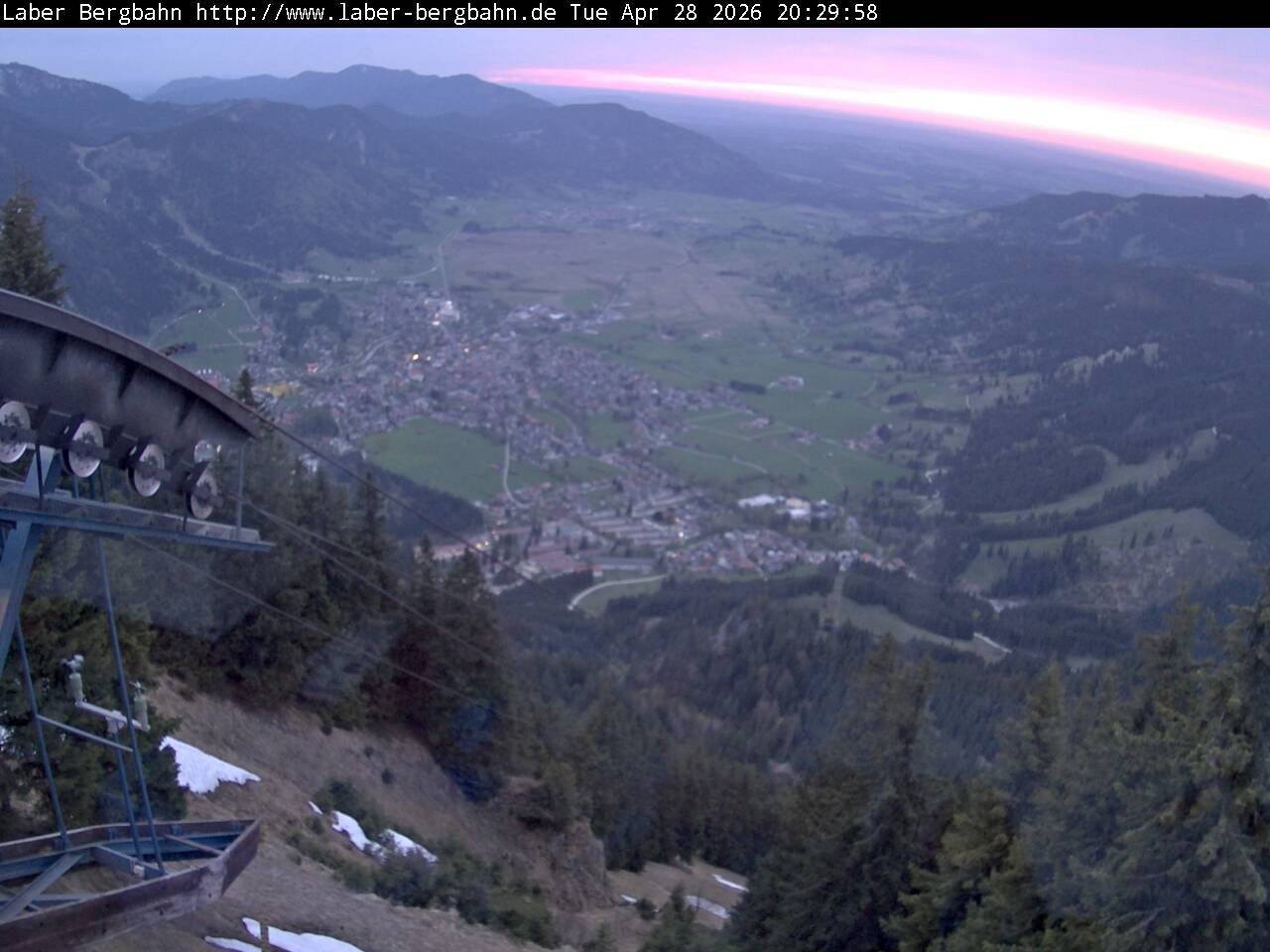 Archiv Foto Webcam Blick auf Oberammergau (Laber Bahn Bergstation)
