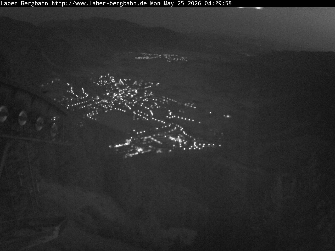 Archiv Foto Webcam Blick auf Oberammergau (Laber Bahn Bergstation)