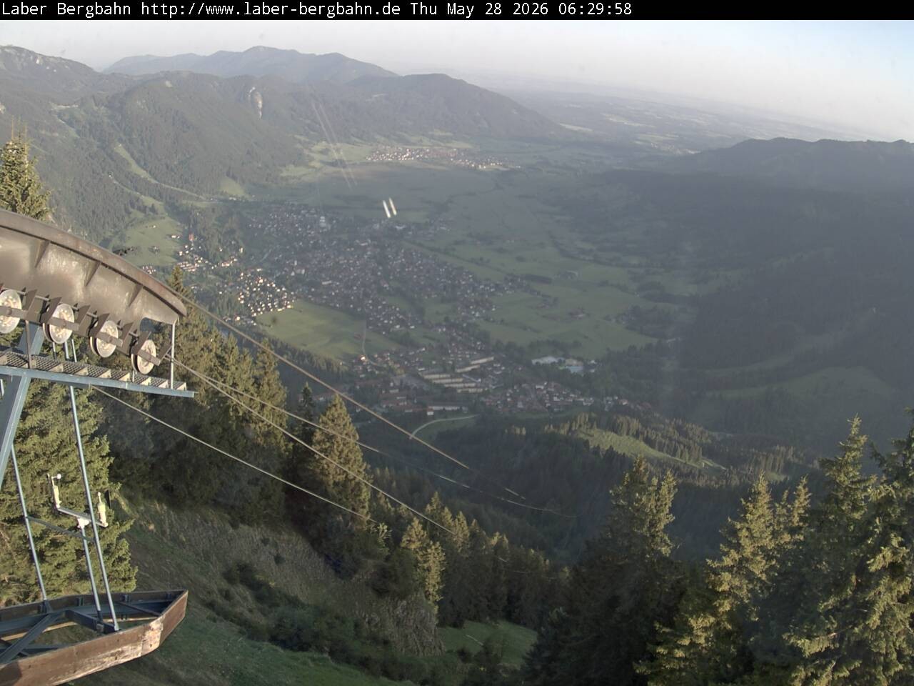 Archived image Webcam View of Oberammergau (Laber Bahn mountain station)