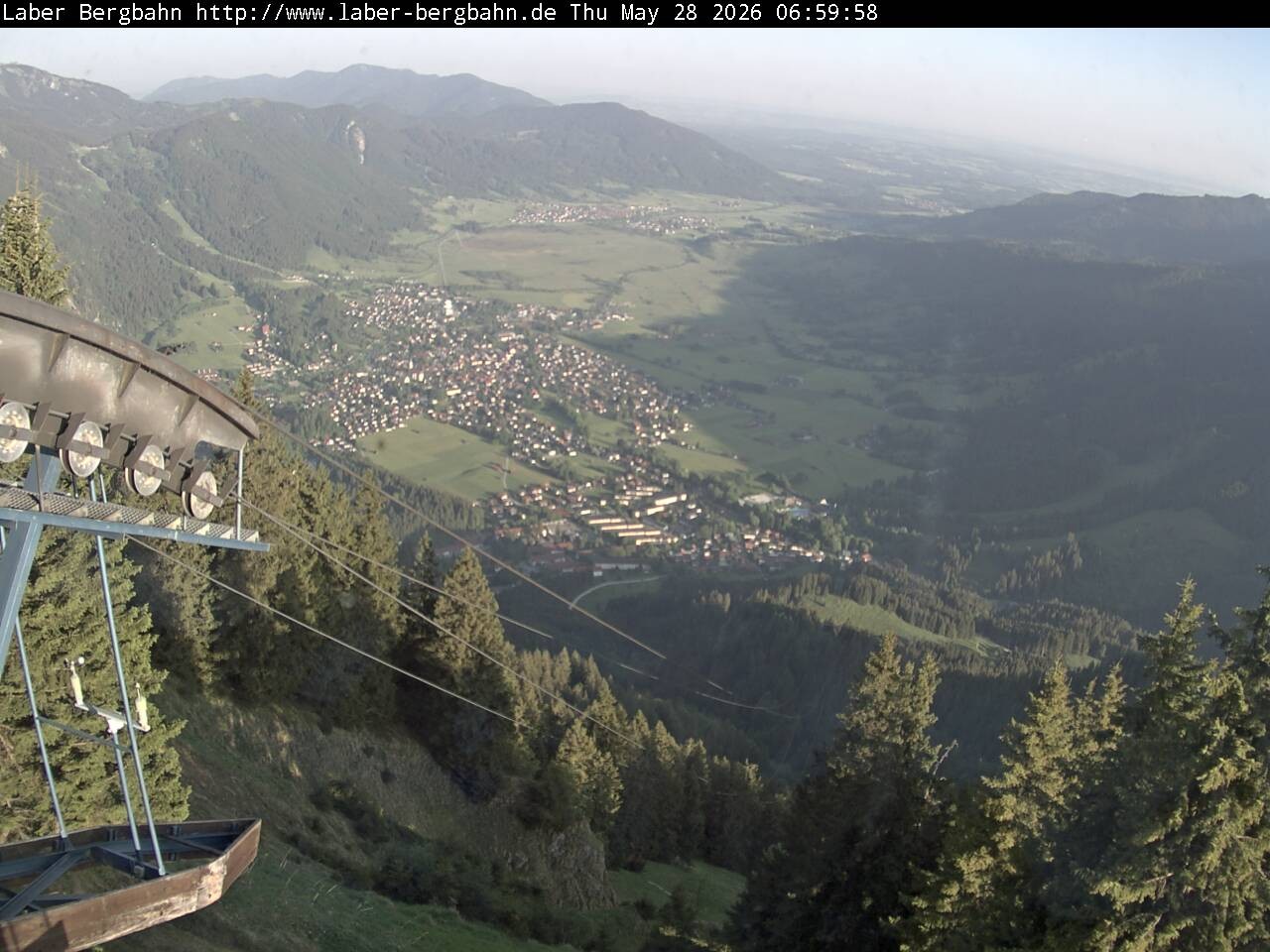 Archived image Webcam View of Oberammergau (Laber Bahn mountain station)
