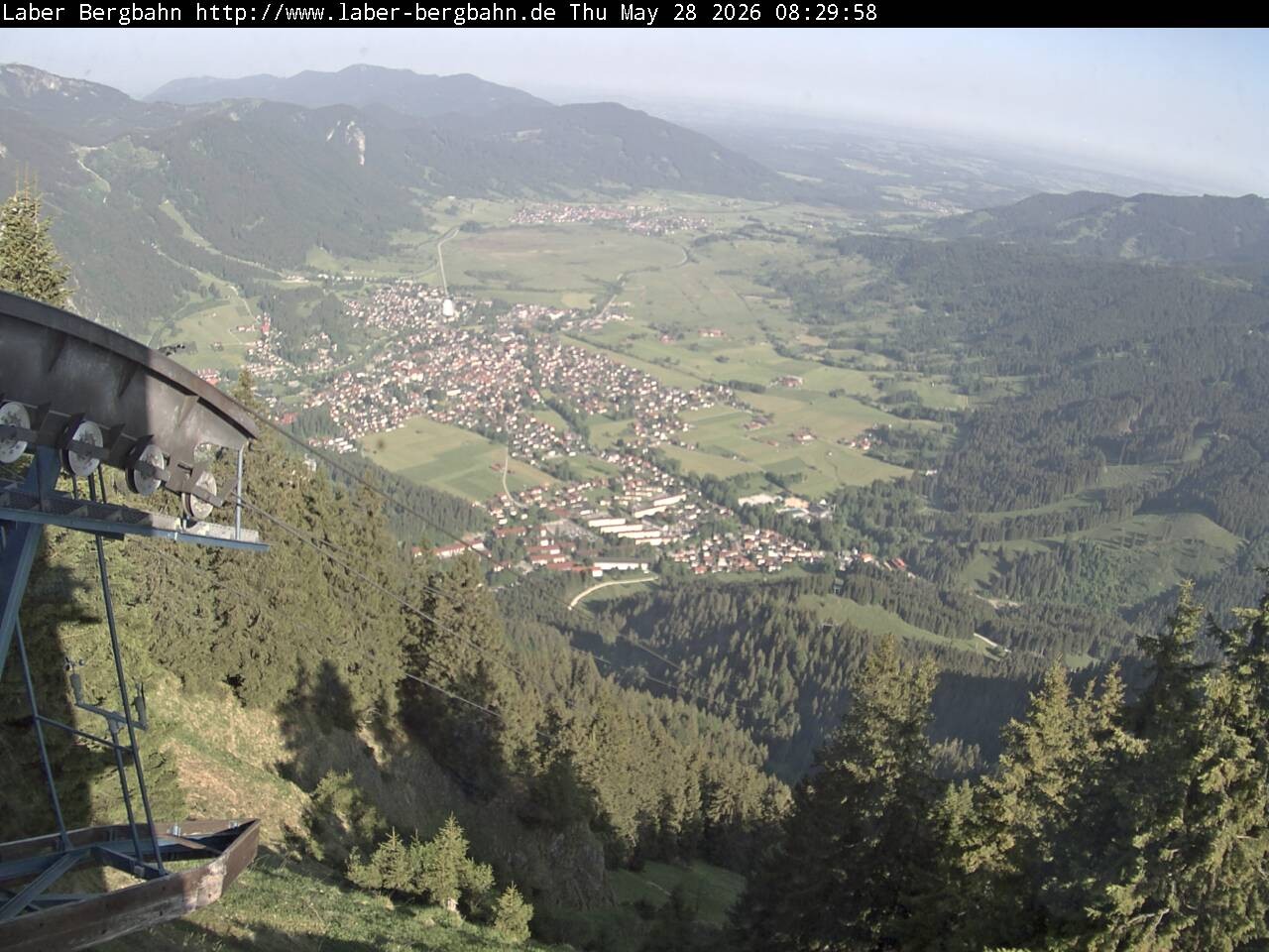 Archived image Webcam View of Oberammergau (Laber Bahn mountain station)