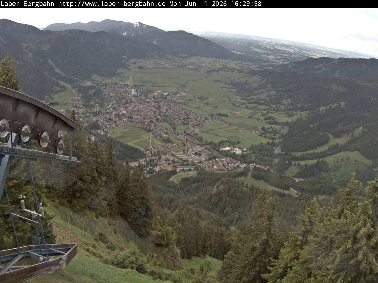 Archiv Foto Webcam Blick auf Oberammergau (Laber Bahn Bergstation)