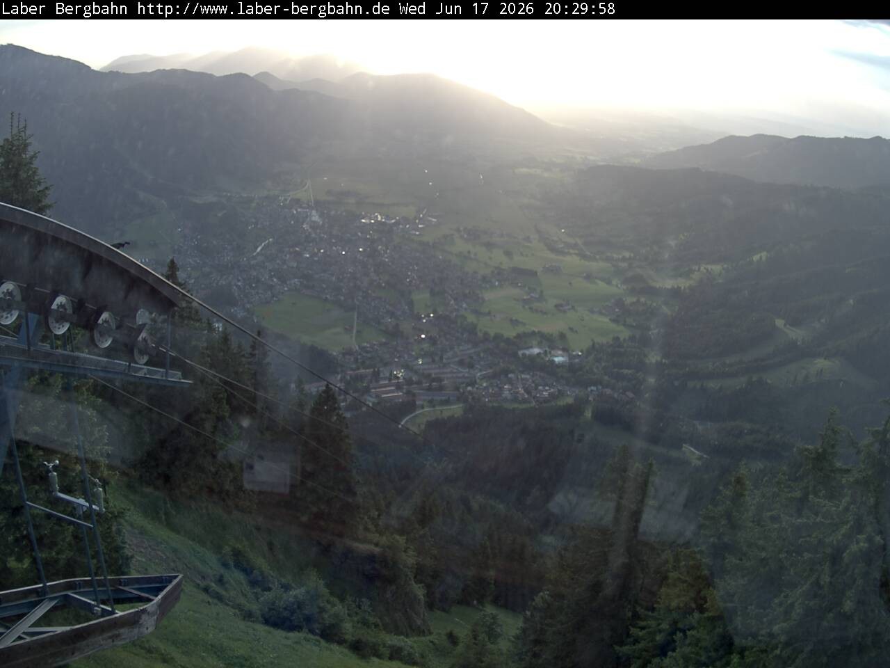 Archiv Foto Webcam Blick auf Oberammergau (Laber Bahn Bergstation)