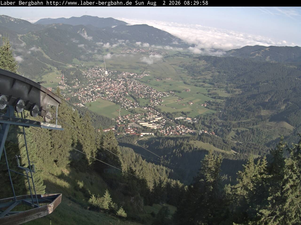 Archived image Webcam View of Oberammergau (Laber Bahn mountain station)