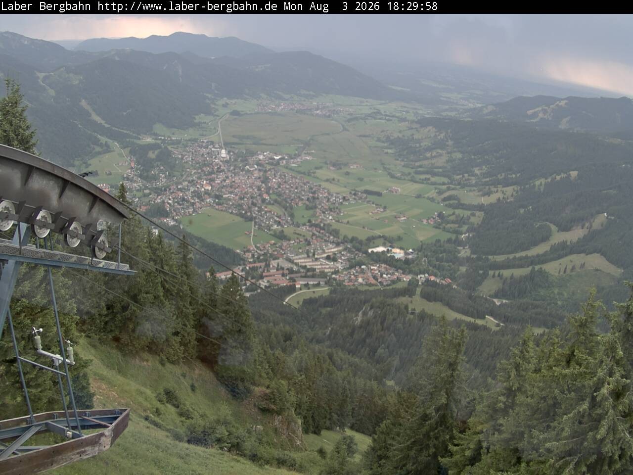 Archiv Foto Webcam Blick auf Oberammergau (Laber Bahn Bergstation)