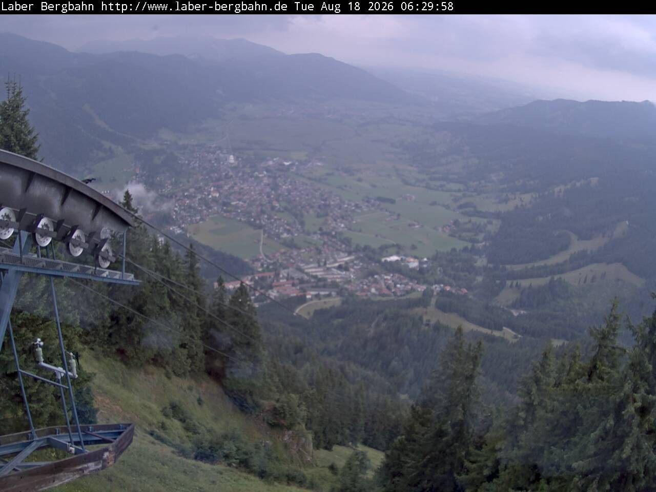 Archived image Webcam View of Oberammergau (Laber Bahn mountain station)