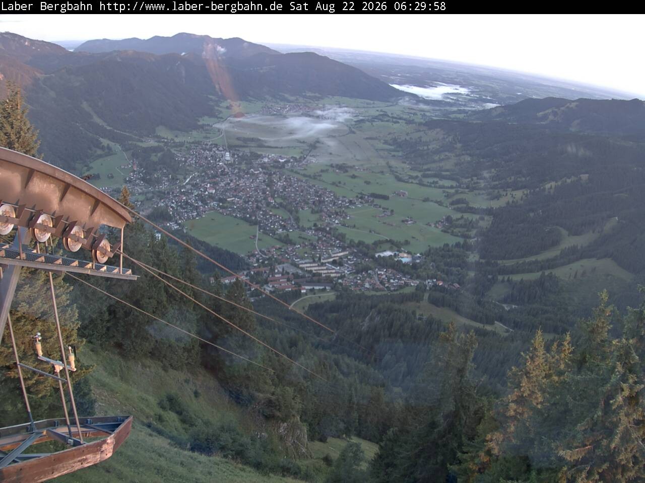 Archived image Webcam View of Oberammergau (Laber Bahn mountain station)