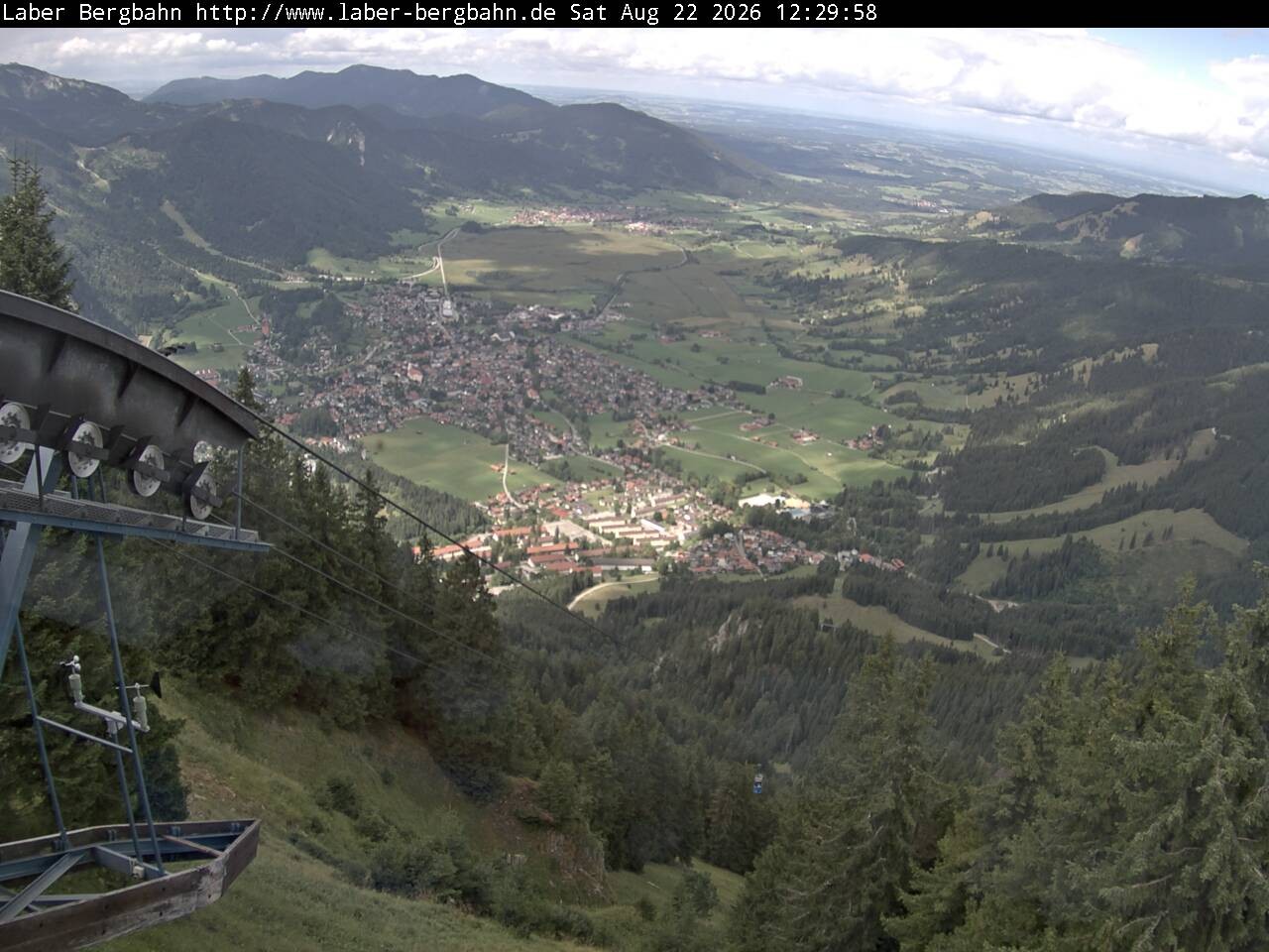 Archived image Webcam View of Oberammergau (Laber Bahn mountain station)