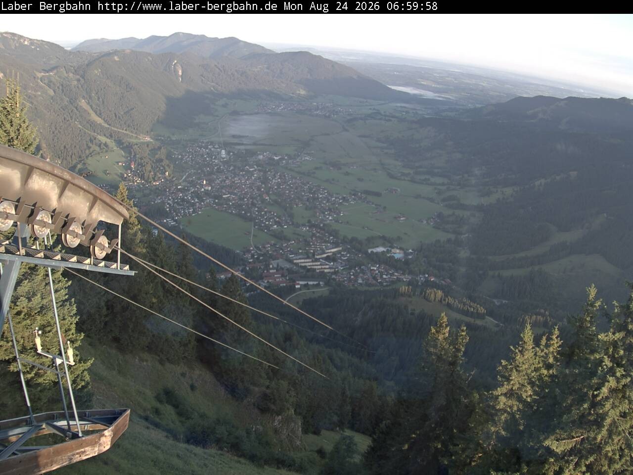 Archiv Foto Webcam Blick auf Oberammergau (Laber Bahn Bergstation)